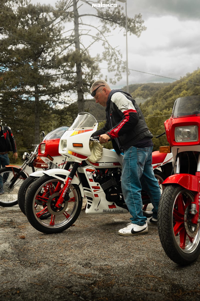 Raduno Moto Malanca — dettaglio delle moto storiche